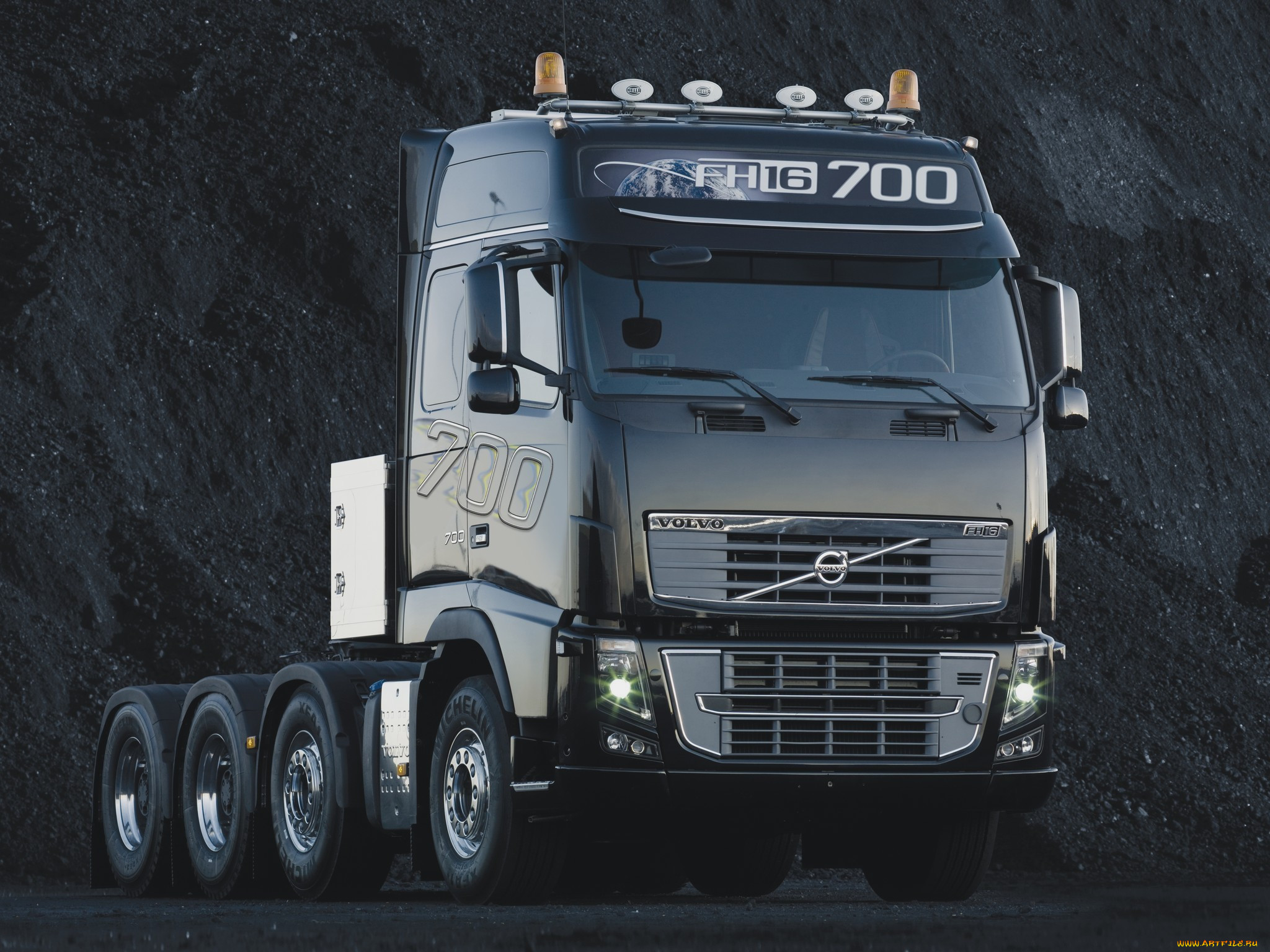 , volvo, trucks